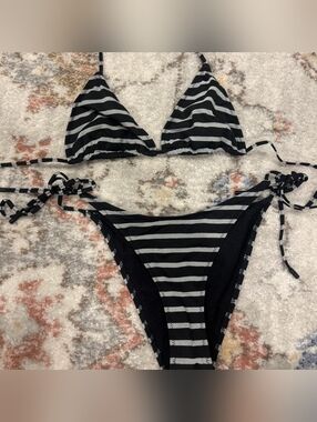 Triangl Women's Black and Gray Striped Triangle Tie Bikini Set